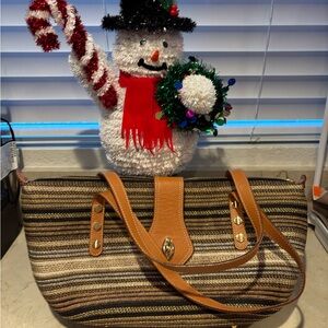 Eric Javits like new Multicolor Gold and Silver and Black Striped Shoulder Bag